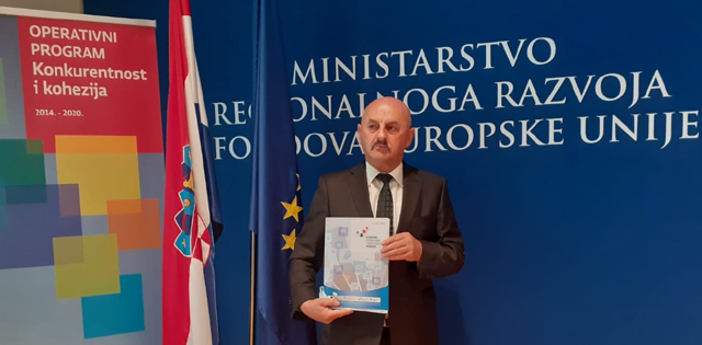 Starčević s ugovorom za širokopojasni internet                                                                                                                                                                                                            